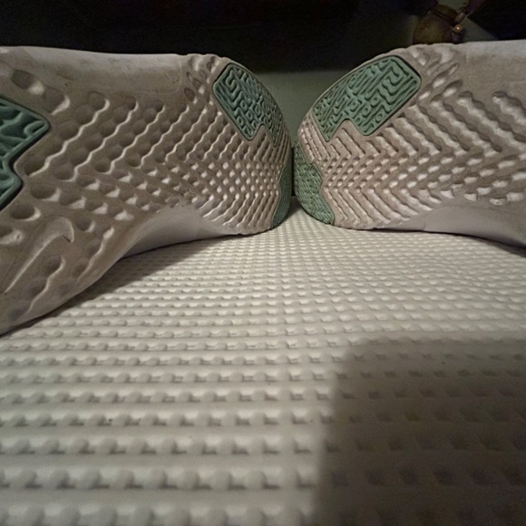 Women’s Nike Renew In-Season TR 9 - Picture 7 of 7